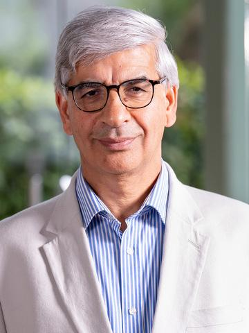 Daya Thussu
